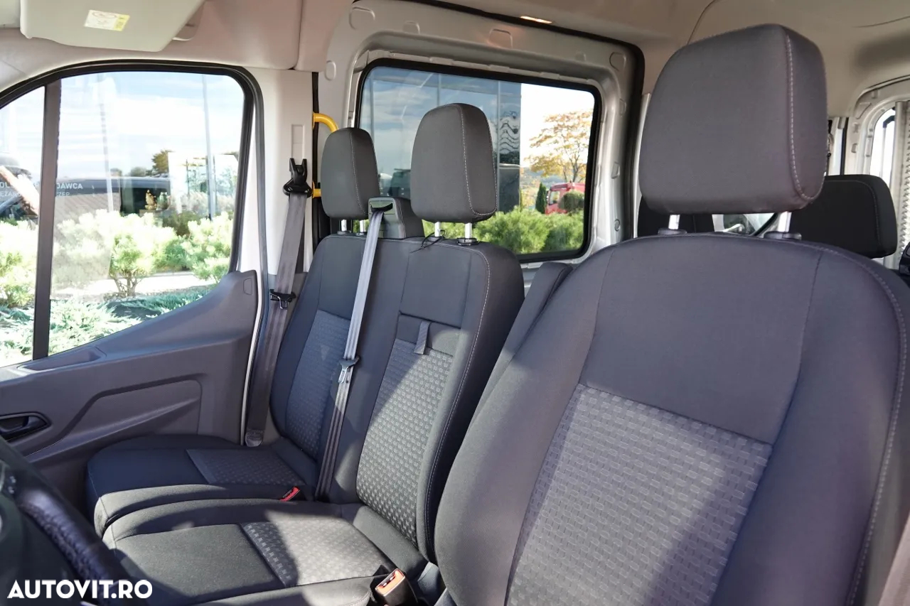 Ford TRANSIT / 6 locuri + Acces scaun cu rotile / Pentru persoane cu dizabilități / 2021 / DUPĂ CONTRACTUL DE SERVICE - 17