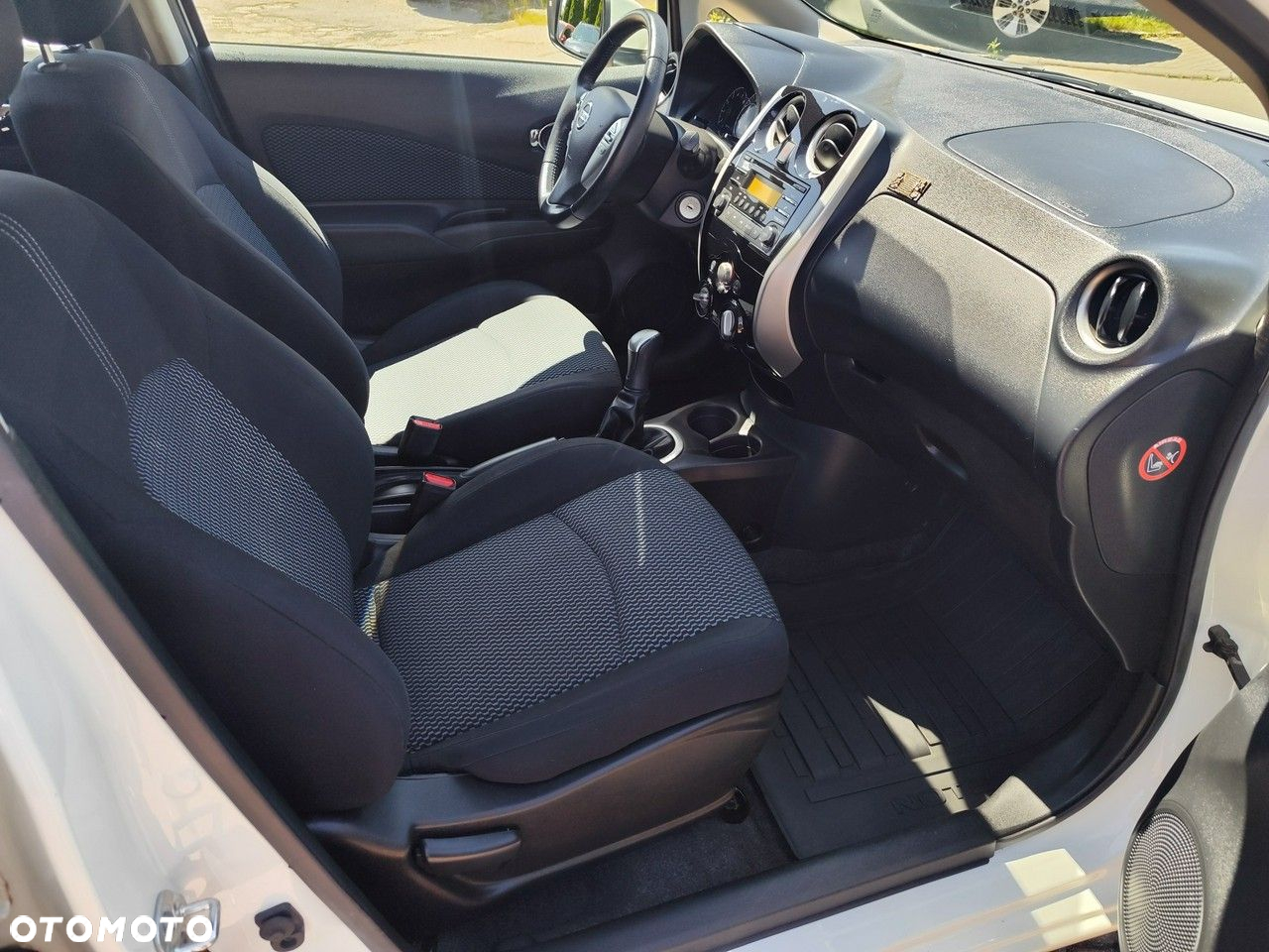 Nissan Note 1.2 Acenta Plus EU6 - 13