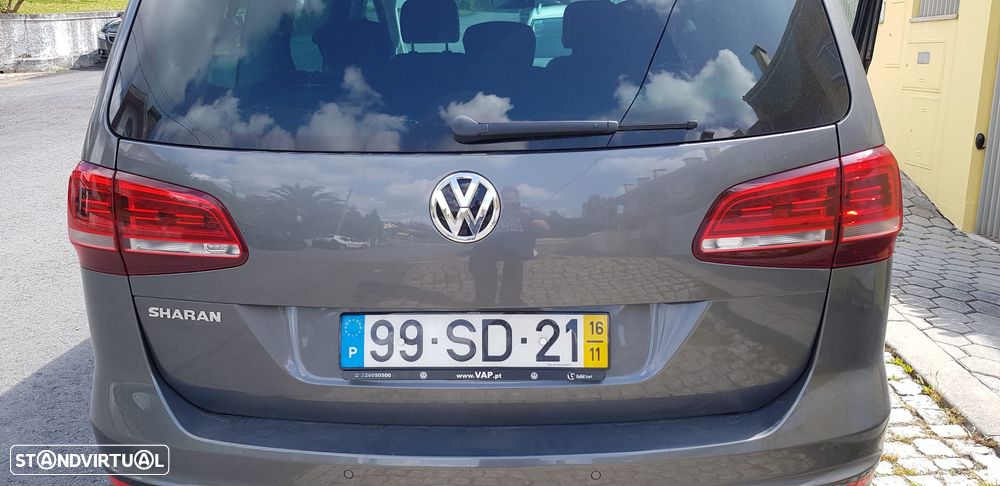 VW Sharan 2.0 TDI Blue Highline DSG - 10
