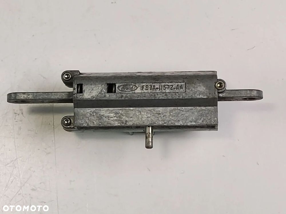 kostka stacyjki ford explorer ii - 3