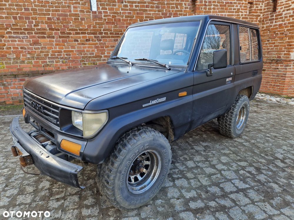 Toyota Land Cruiser LJ70 - 3