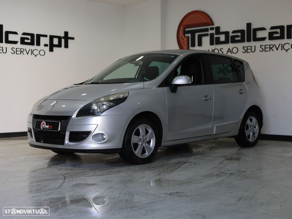 Renault Scénic 1.5 dCi Dynamique S - 8