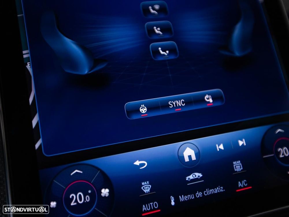 Mercedes-Benz GLC 300 e 4Matic - 36