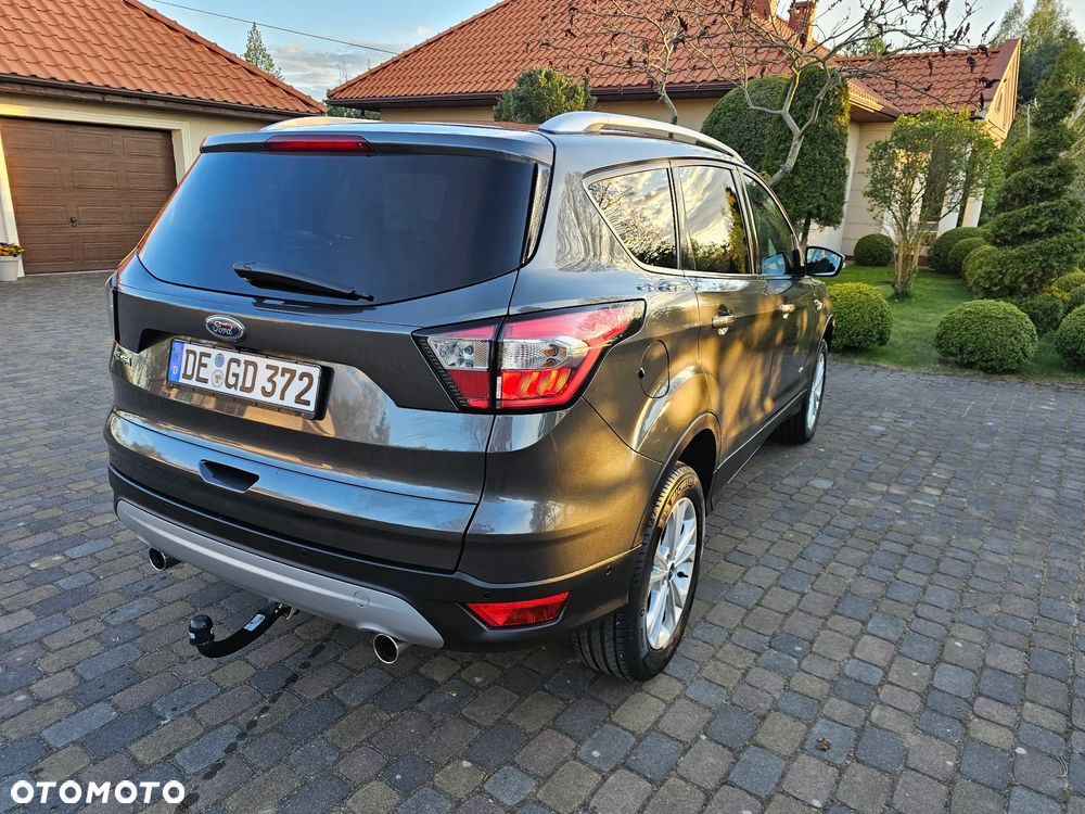 Ford Kuga - 14