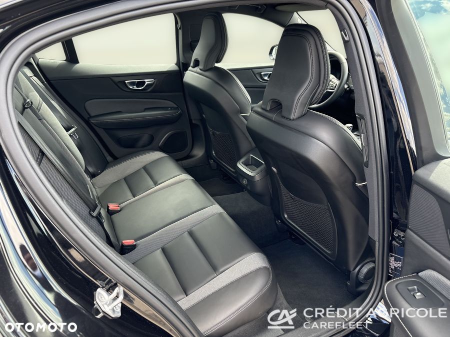 Volvo S60 B5 B R-Design - 20