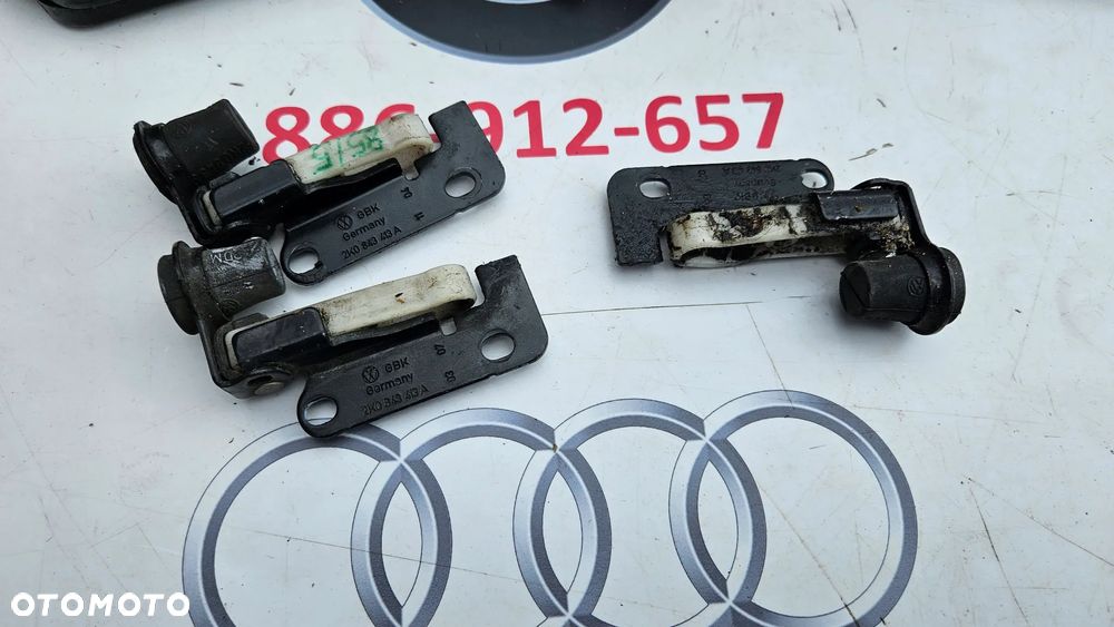 VW Caddy 2K III 2003- Rolka drzwi przesuwnych lewych Rolki drzwi przesuwnych lewych  Prowadnica lewa Zamek Rygiel Mocowanie Obudowa Klamka odbojnik - 2