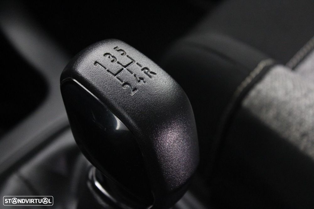 Citroën C3 1.2 PureTech Feel - 21
