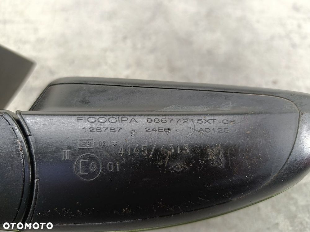 LUSTERKO PRAWE PEUGEOT 307 FL 96577215XT 1.6 HDI - 8