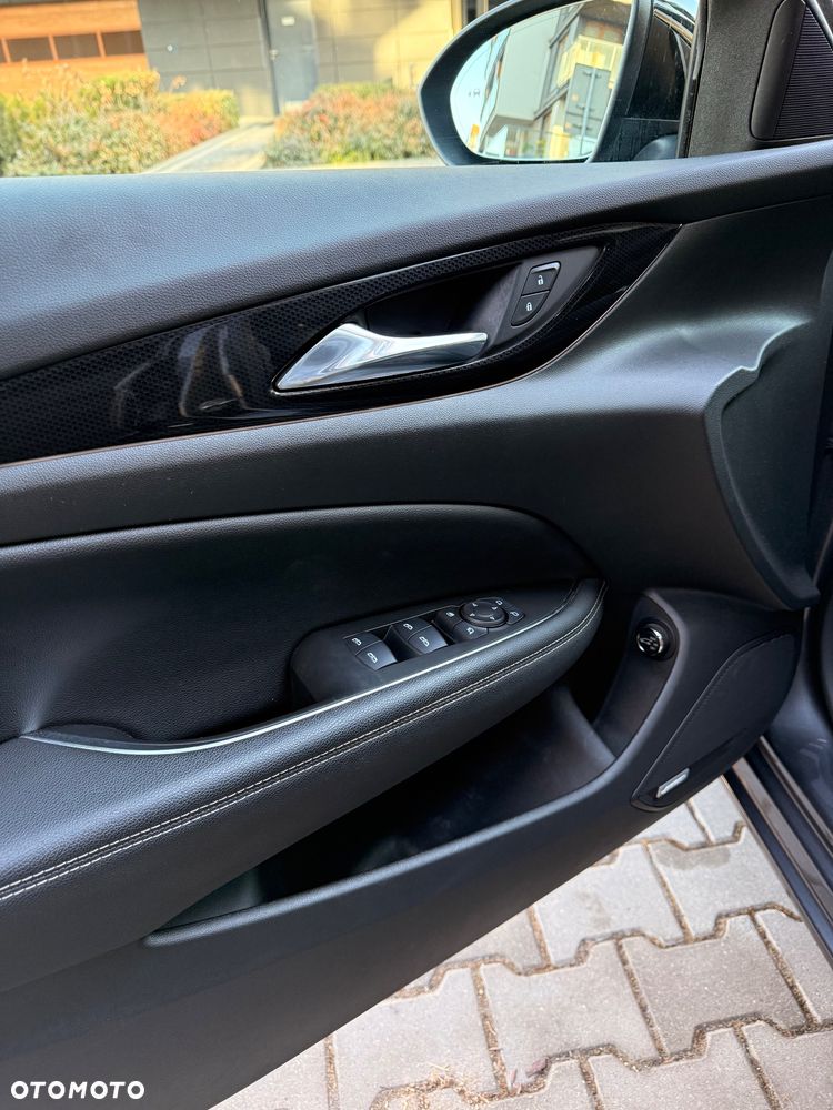 Opel Insignia 2.0 CDTI Ultimate S&S - 29