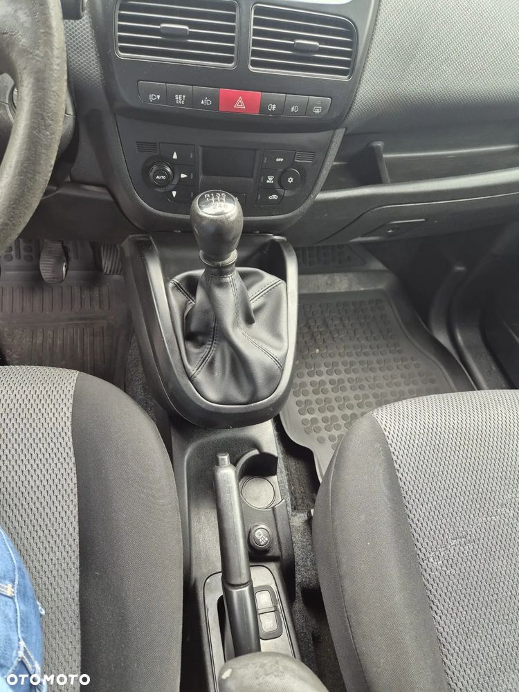 Fiat Doblo 2.0 Multijet 16V Emotion - 7