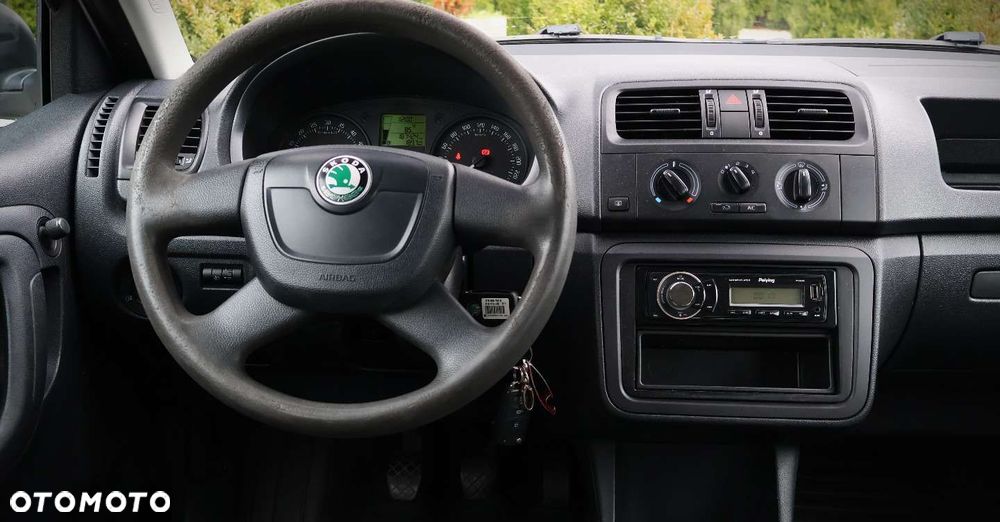 Skoda Fabia - 12