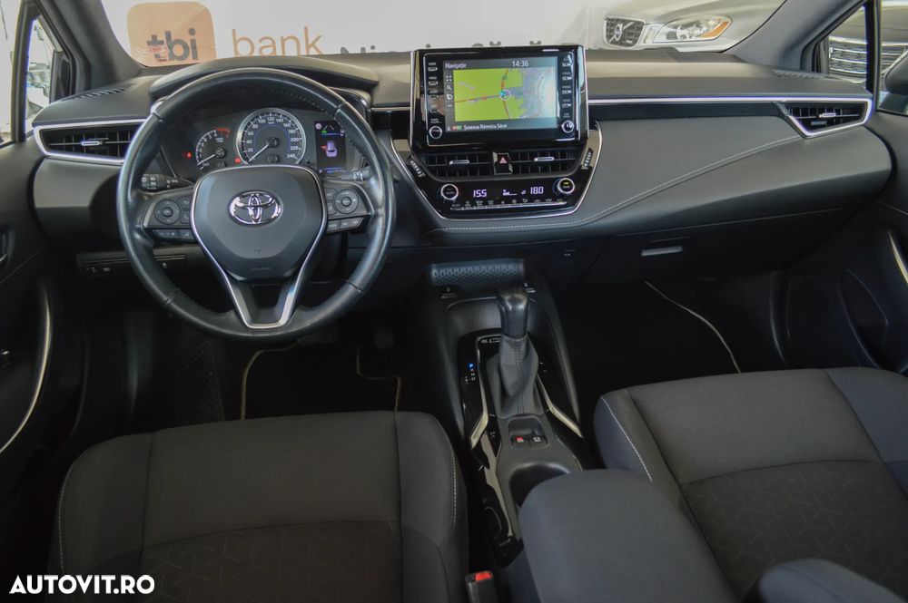Toyota Corolla 2.0 Business Edition - 33