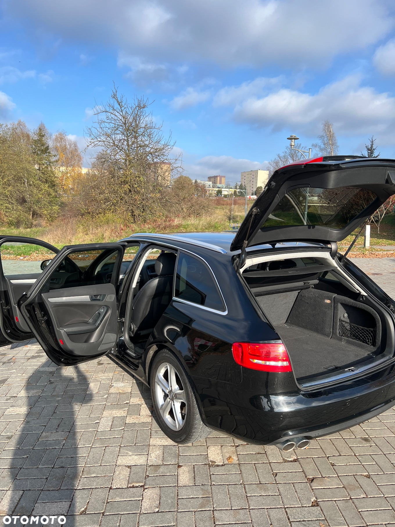 Audi A4 Avant 2.0 TDI ultra DPF Attraction - 14