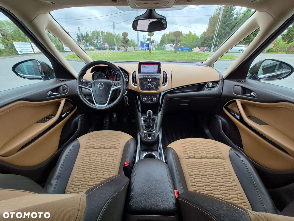 Opel Zafira Tourer 2.0 CDTI Innovation - 5