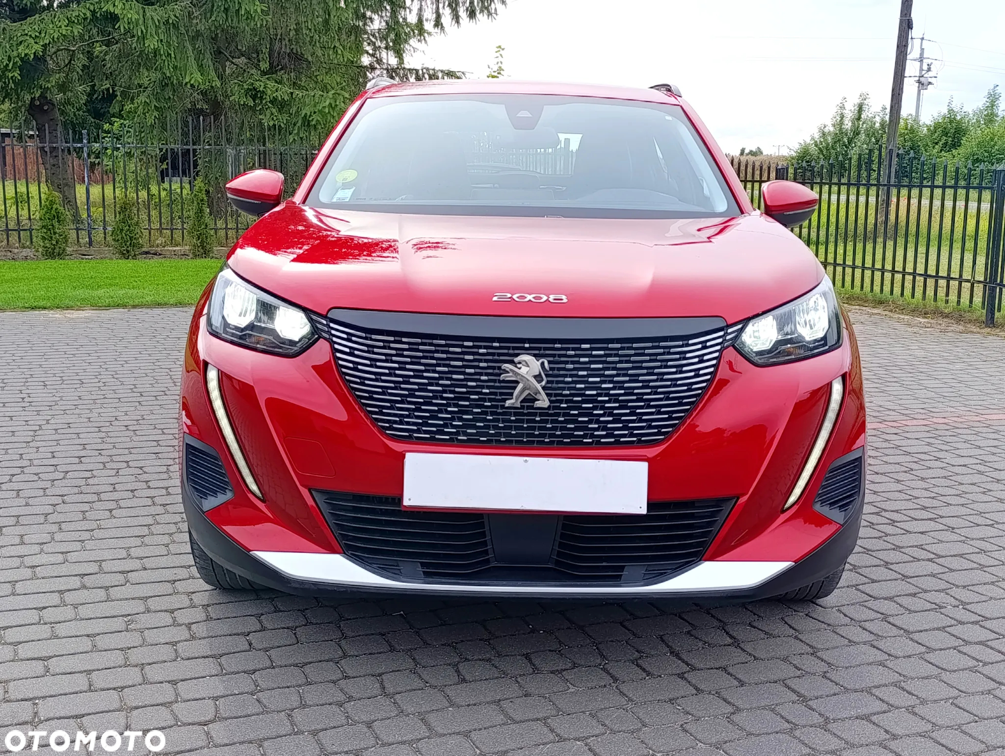 Peugeot 2008 BlueHDi 130 Allure S&S EAT8 - 2