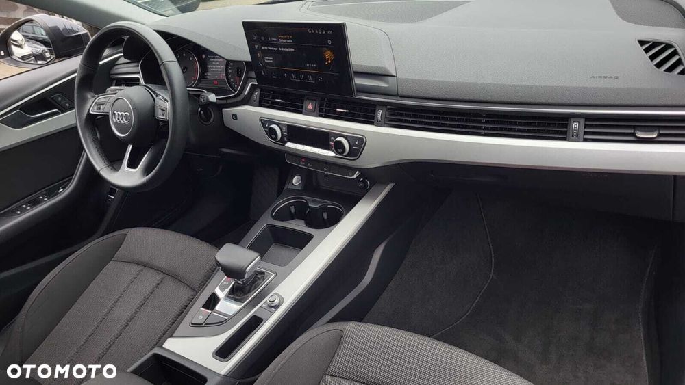 Audi A4 Limousine 35 TFSI mHEV S tronic - 15