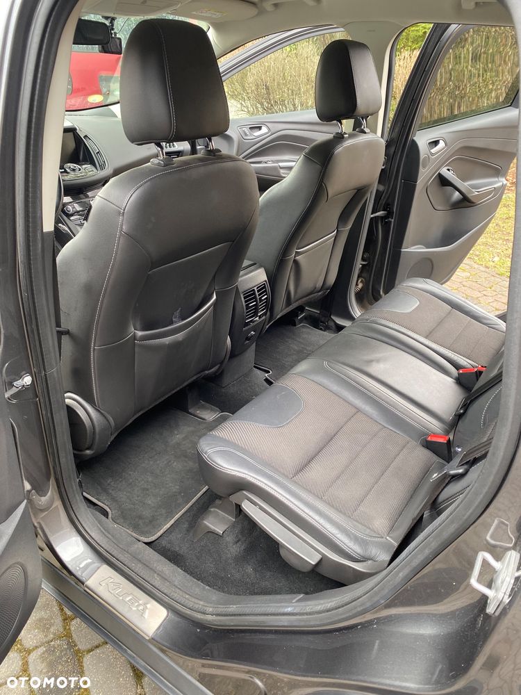 Ford Kuga 2.0 TDCi 2x4 Titanium - 10