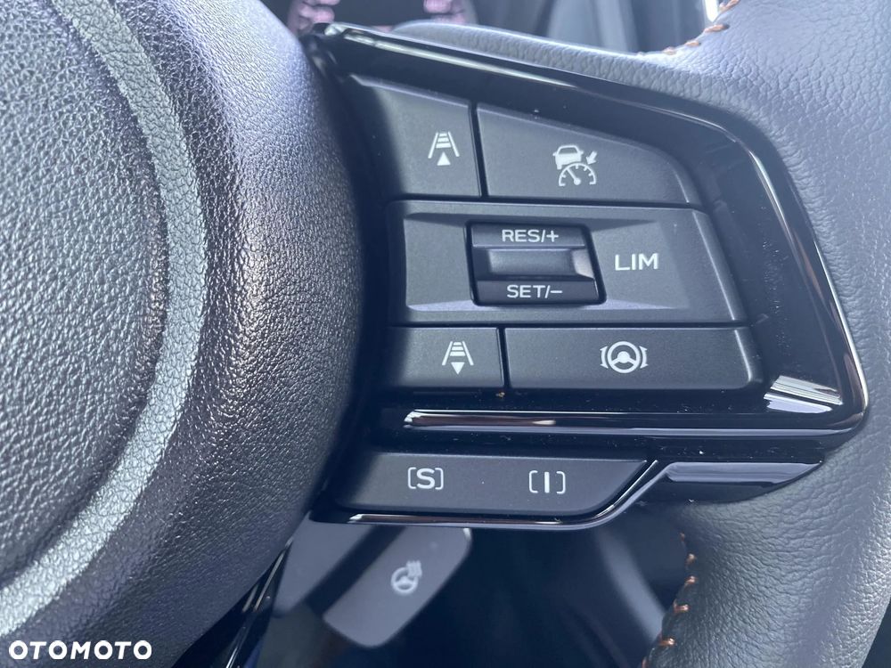 Subaru Forester 2.0i-L Platinum (EyeSight) Lineartronic - 26