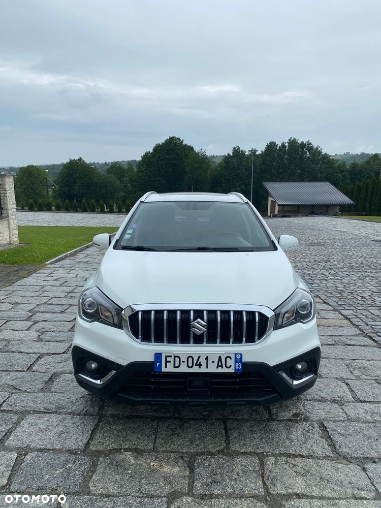 Suzuki SX4 S-Cross 1.4 T Elegance 4WD - 3