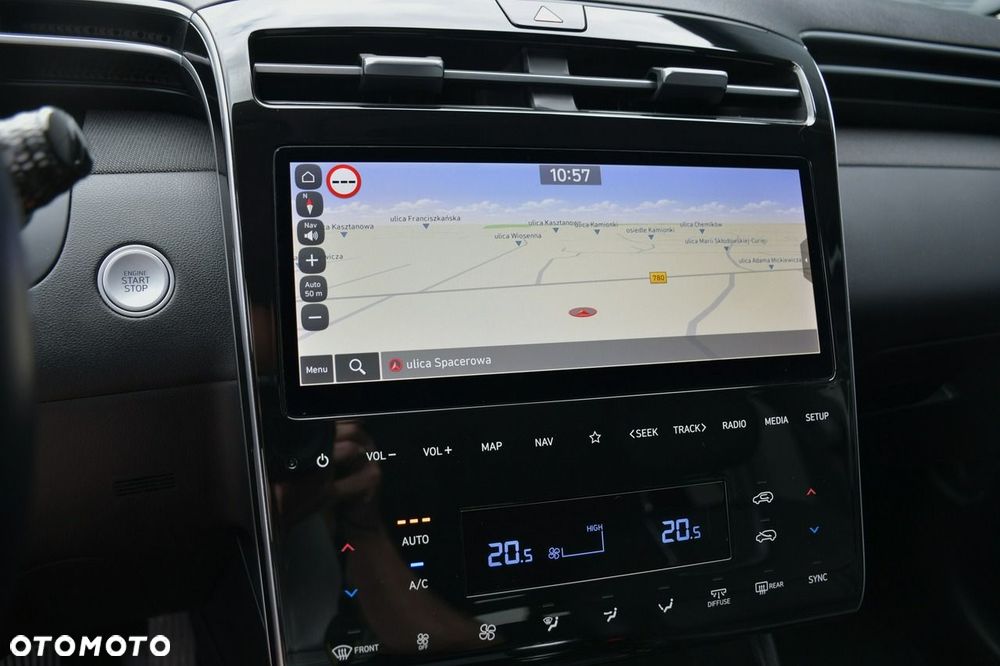 Hyundai Tucson 1.6 T-GDi Executive 2WD - 33