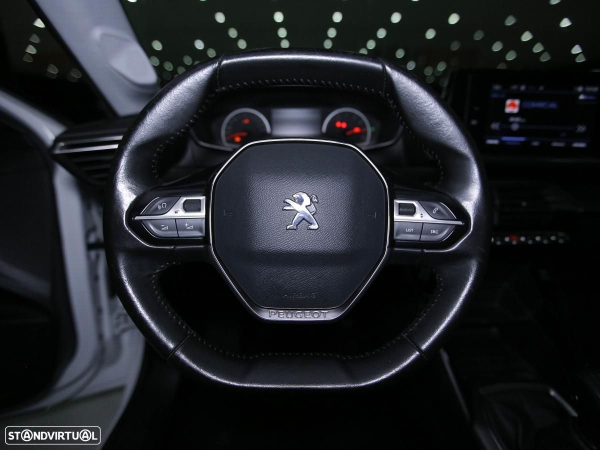 Peugeot 208 1.2 PureTech Active - 12