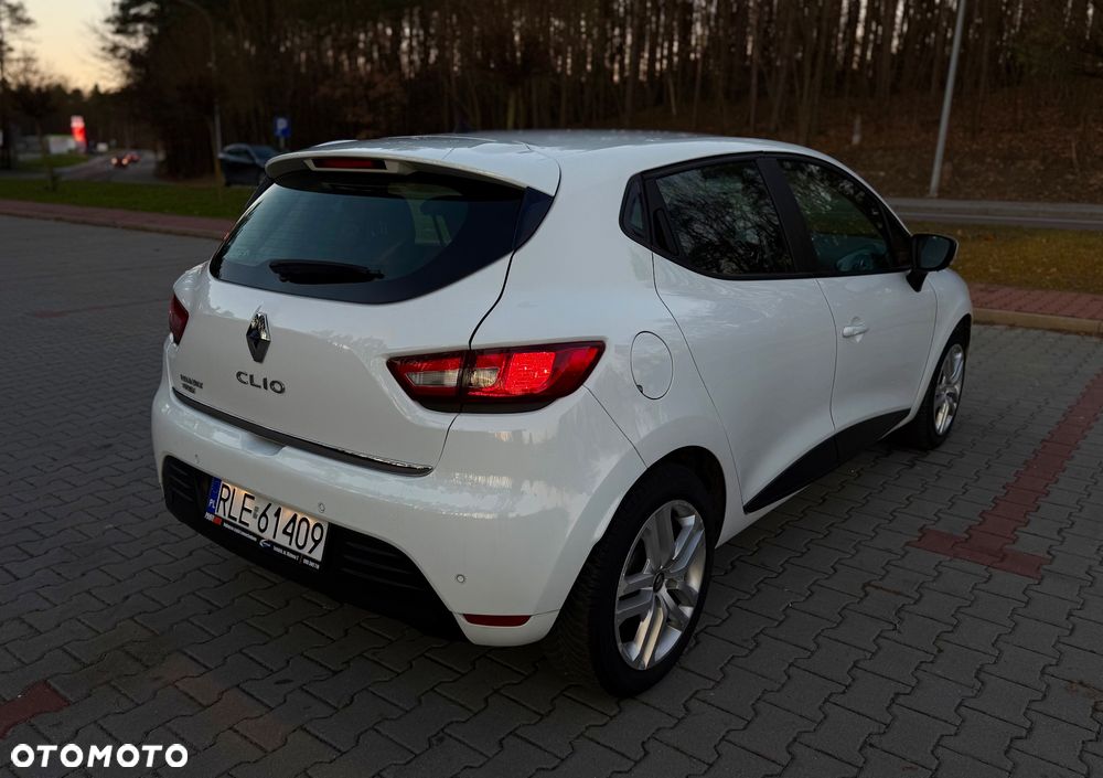 Renault Clio 0.9 TCe Techno Feel - 10