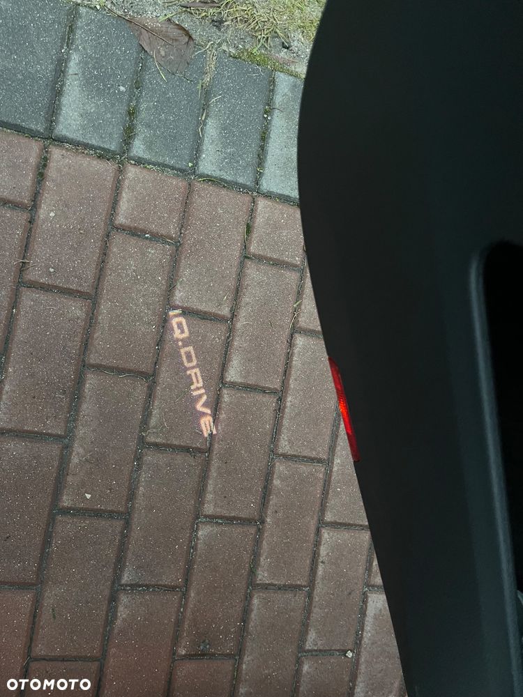 Volkswagen Golf Variant 1.6 TDI SCR IQ.DRIVE - 23