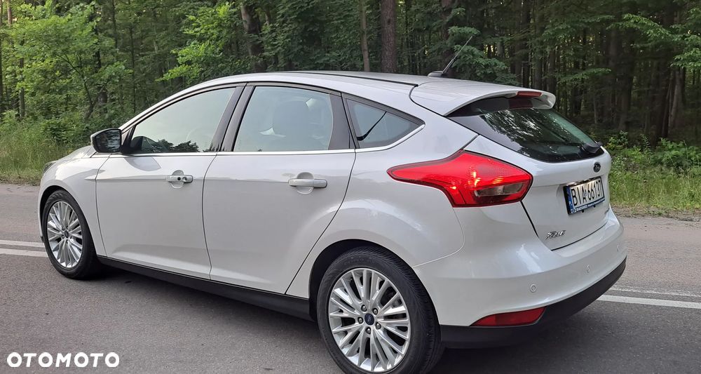 Ford Focus - 7