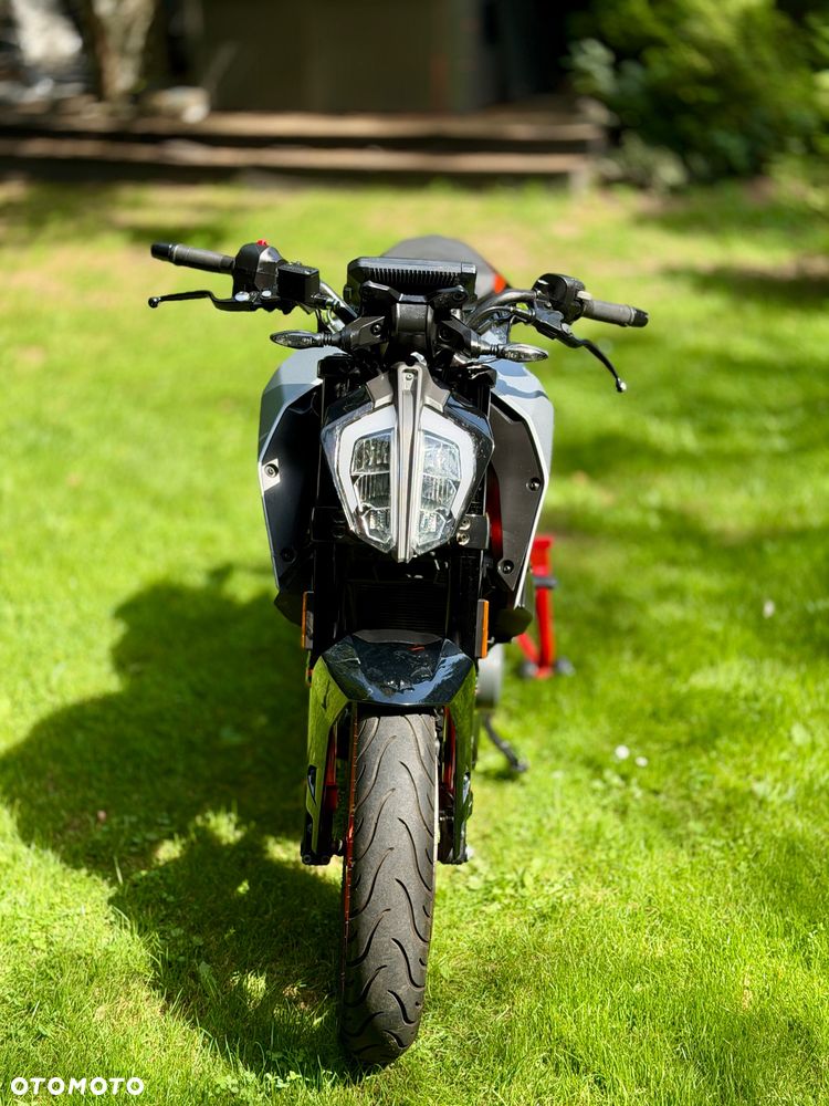 KTM Duke 390 - 4