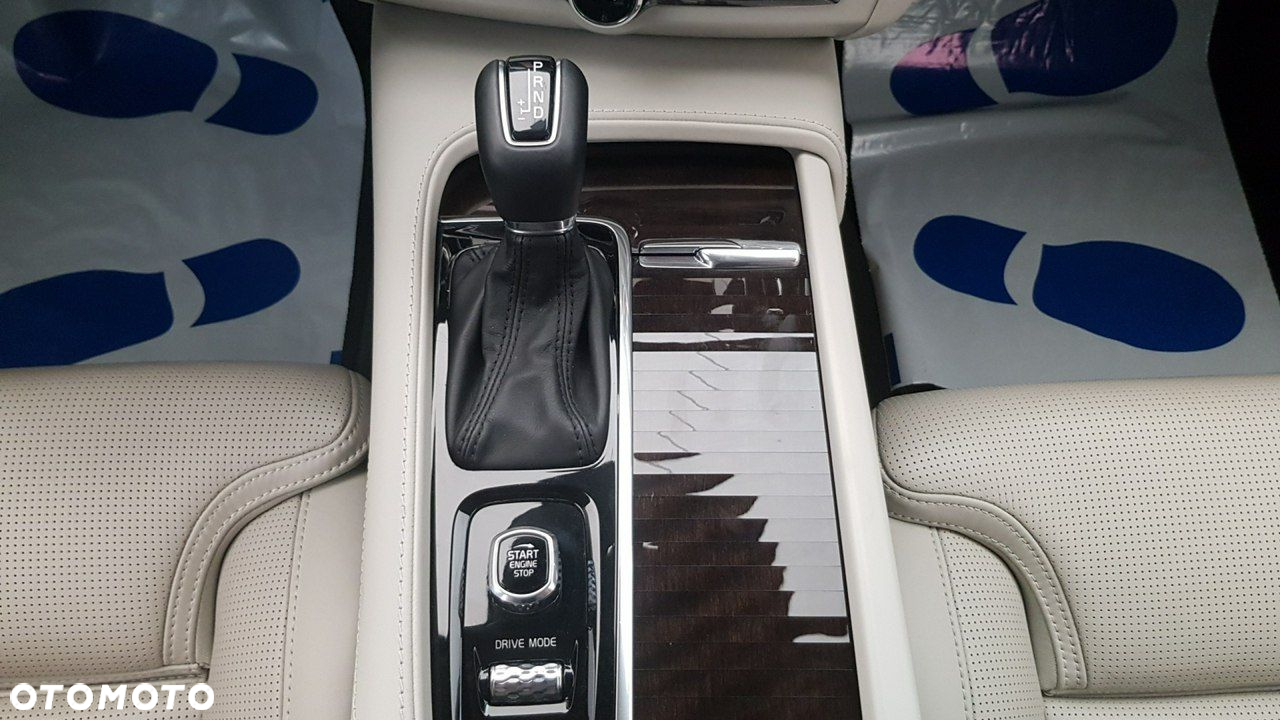 Volvo V90 - 30