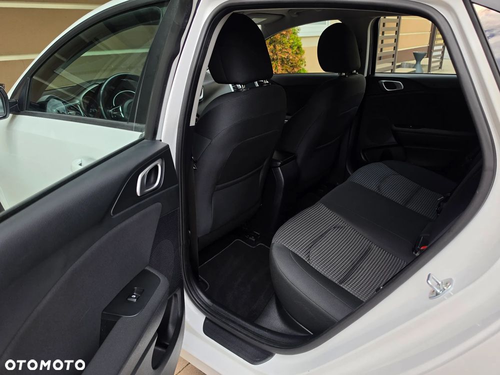 Kia Ceed 1.4 CVVT Attract - 39