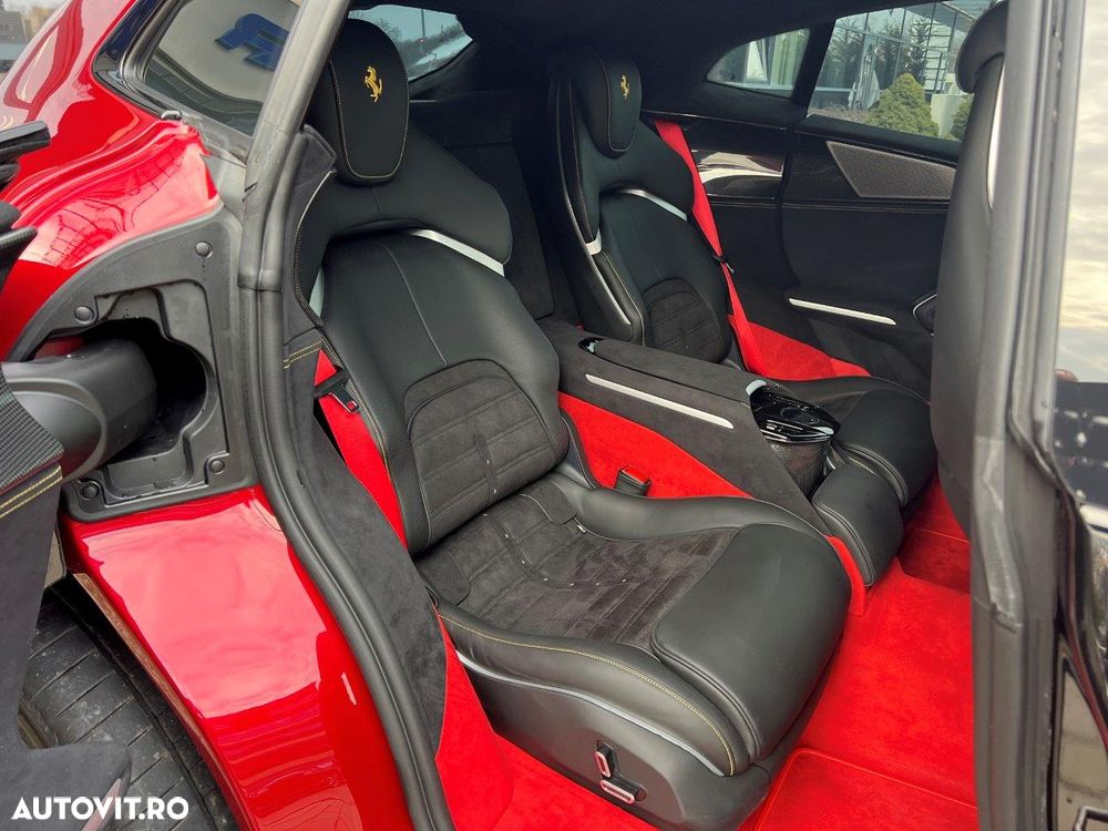 Ferrari Purosangue - 11