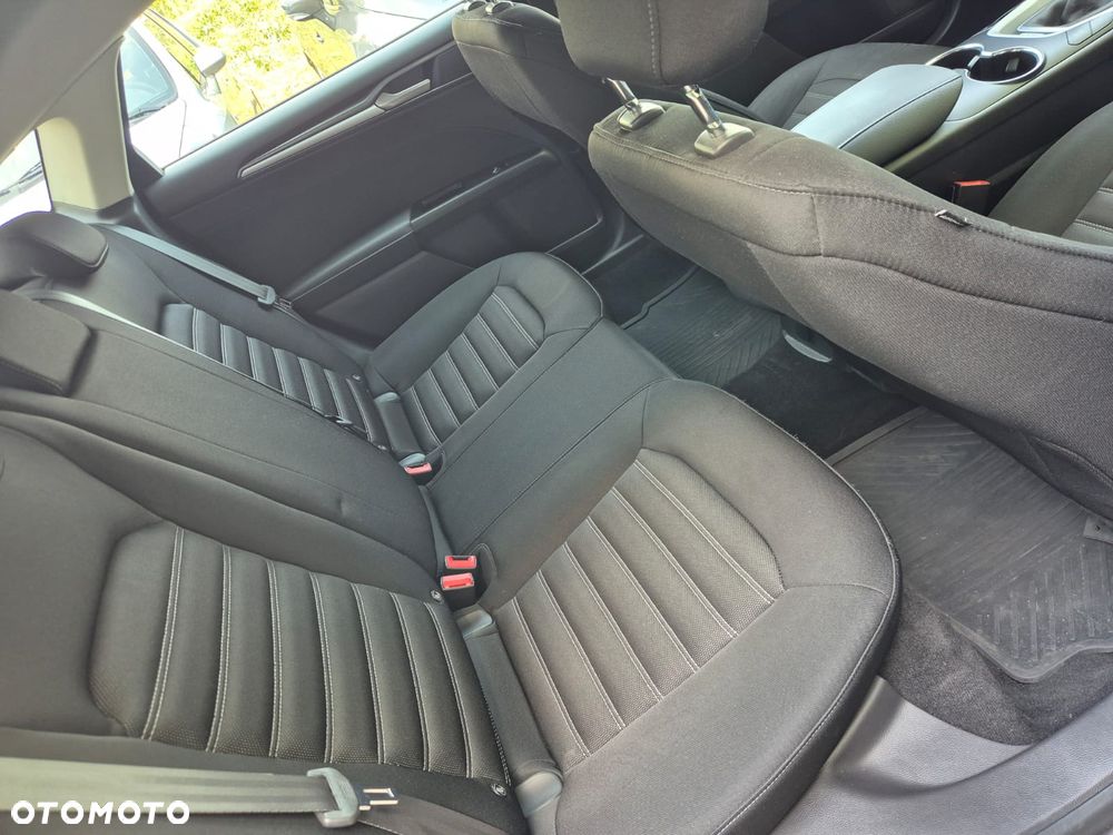 Ford Mondeo 1.5 EcoBoost Trend - 17