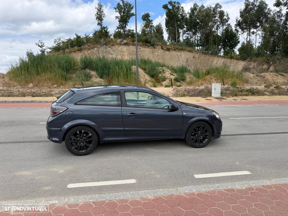 Opel Astra GTC 1.7 CDTI - 2