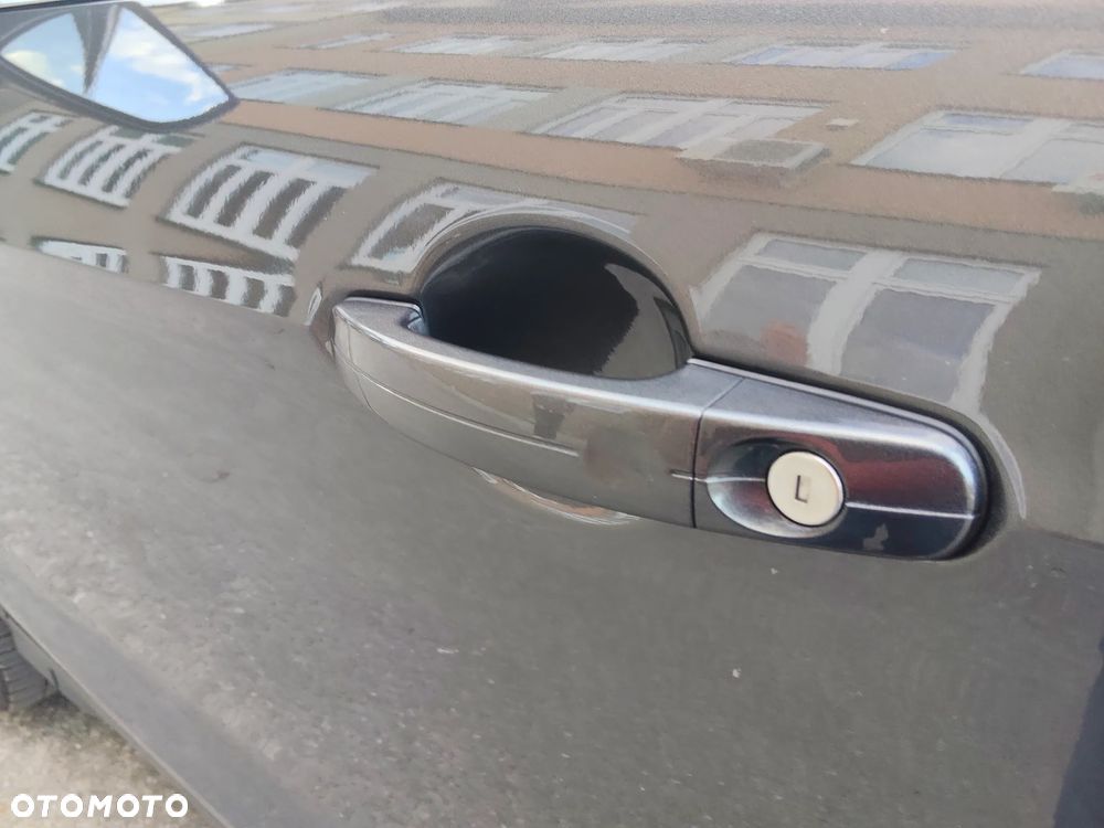 Ford Kuga 2.0 TDCi 4x4 Titanium - 12