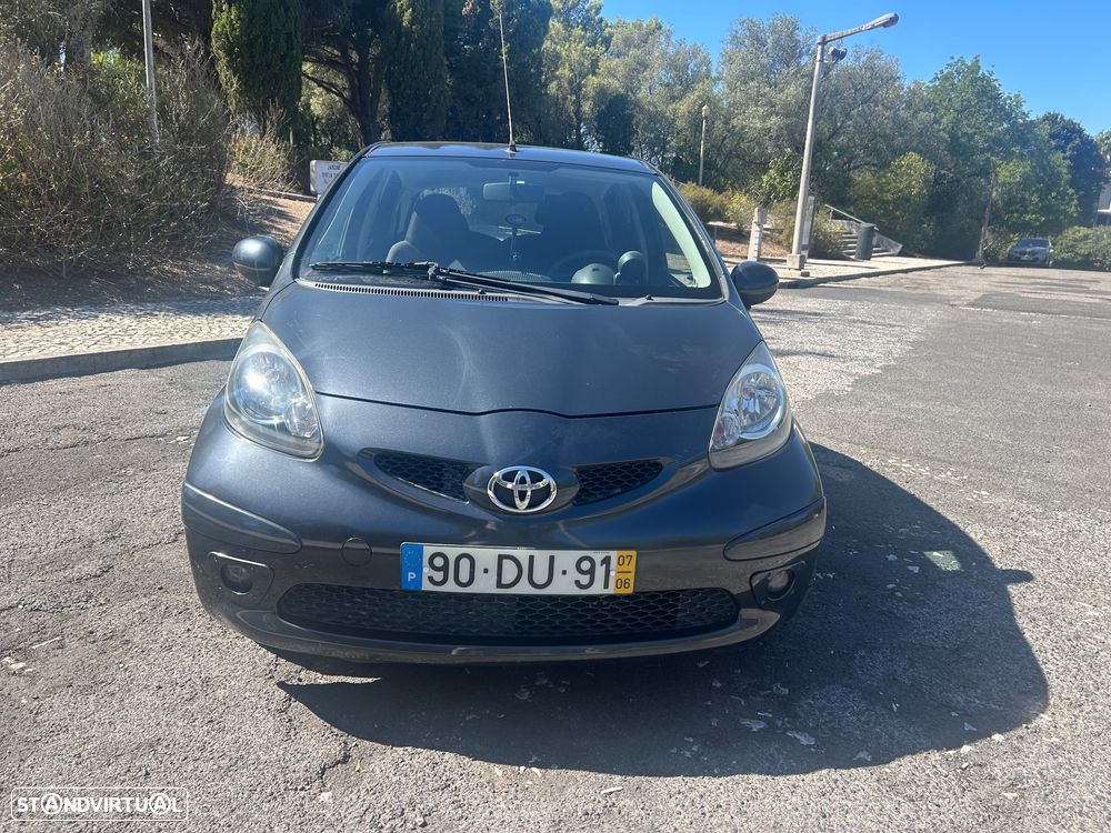 Toyota Aygo 1.0 + AC - 16