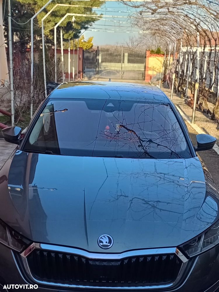 Skoda Octavia 2.0 TDI DSG Style - 7