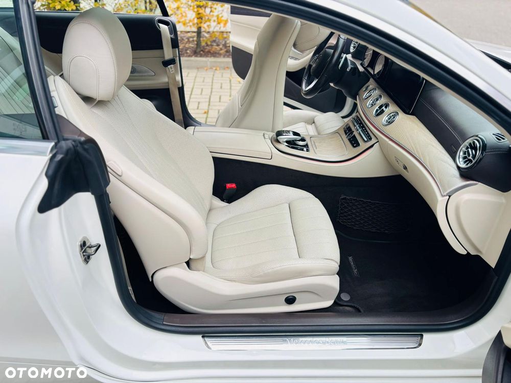 Mercedes-Benz Klasa E 400 - 27