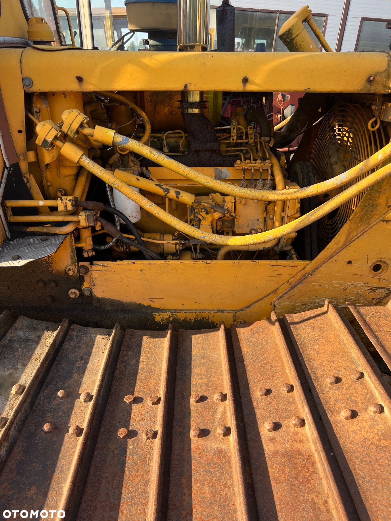 Caterpillar D-4 - 4
