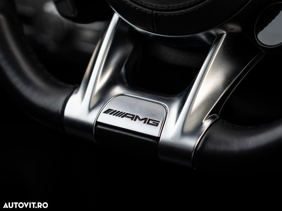 Mercedes-Benz GLE - 24