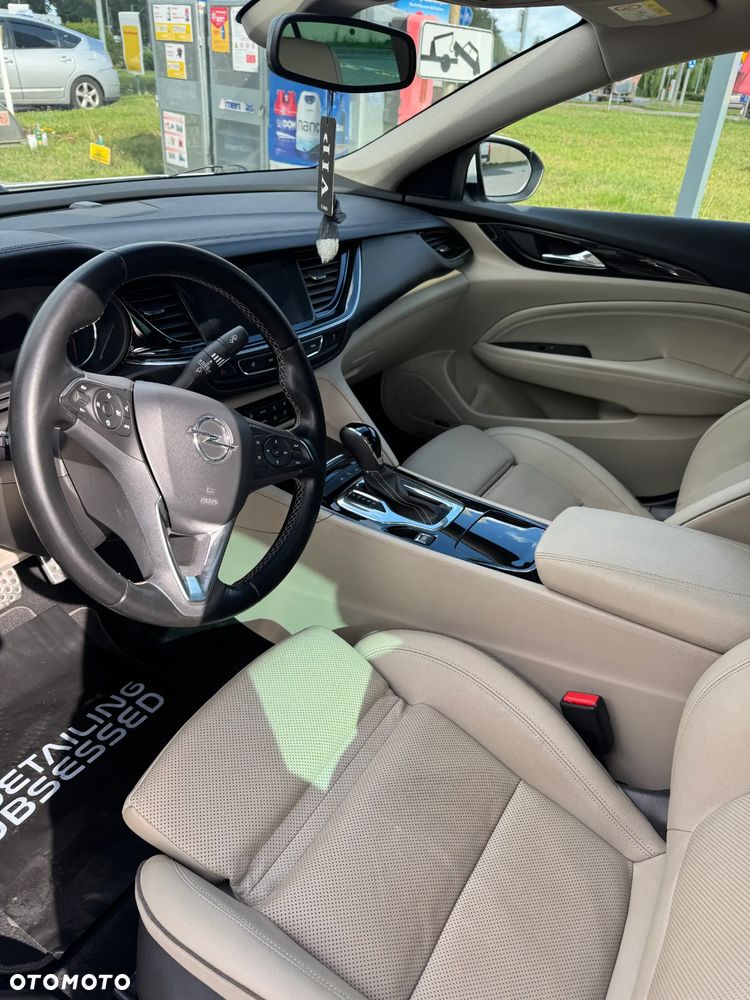Opel Insignia 1.5 T Exclusive S&S - 6