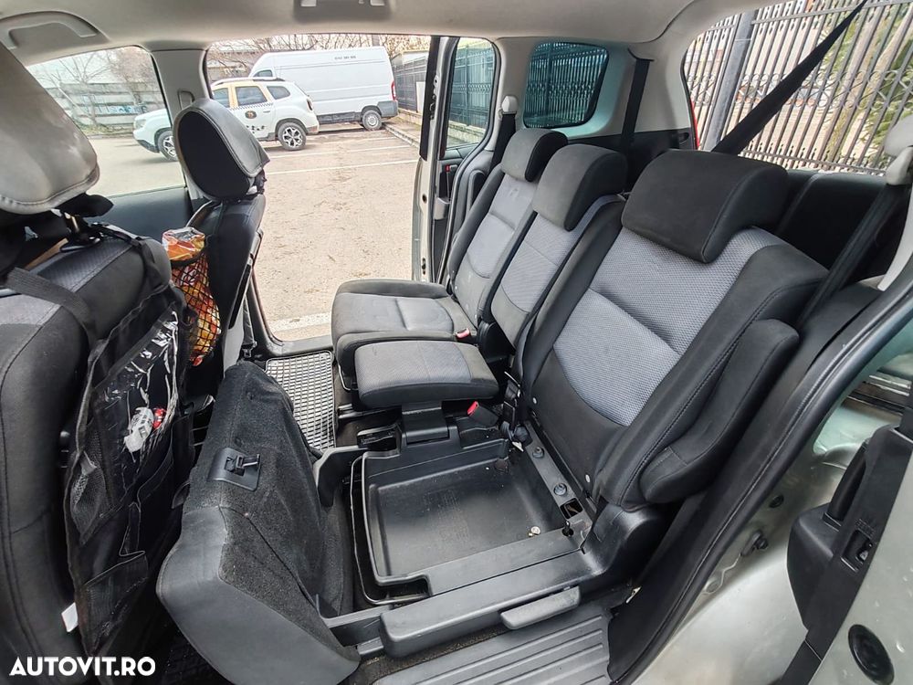 Mazda 5 CD143 GTA - 40