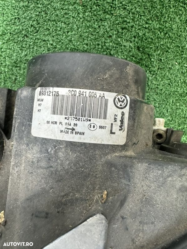 FAR STANGA VW PASSAT VARIANT 3C5 PASSAT 3C2 HALOGEN CU LUPA - 2