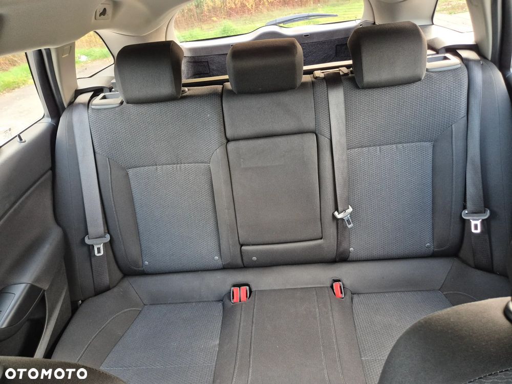Opel Insignia - 21