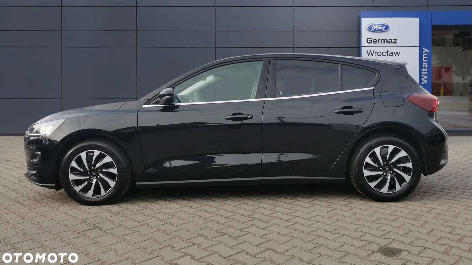 Ford Focus 1.0 EcoBoost Titanium X - 4