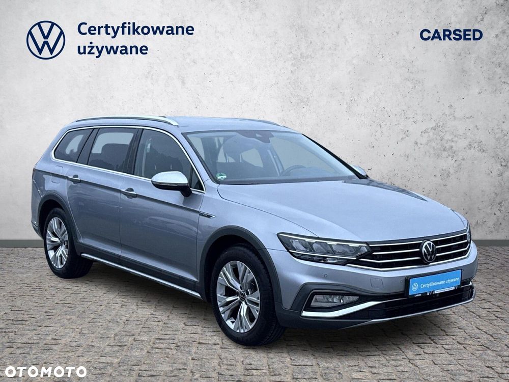 Volkswagen Passat - 8