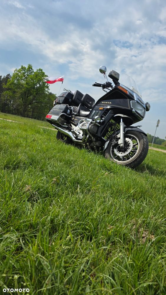 Honda GL - 4