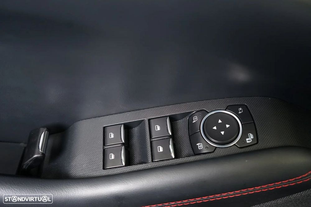 Ford Mustang Mach-E - 21