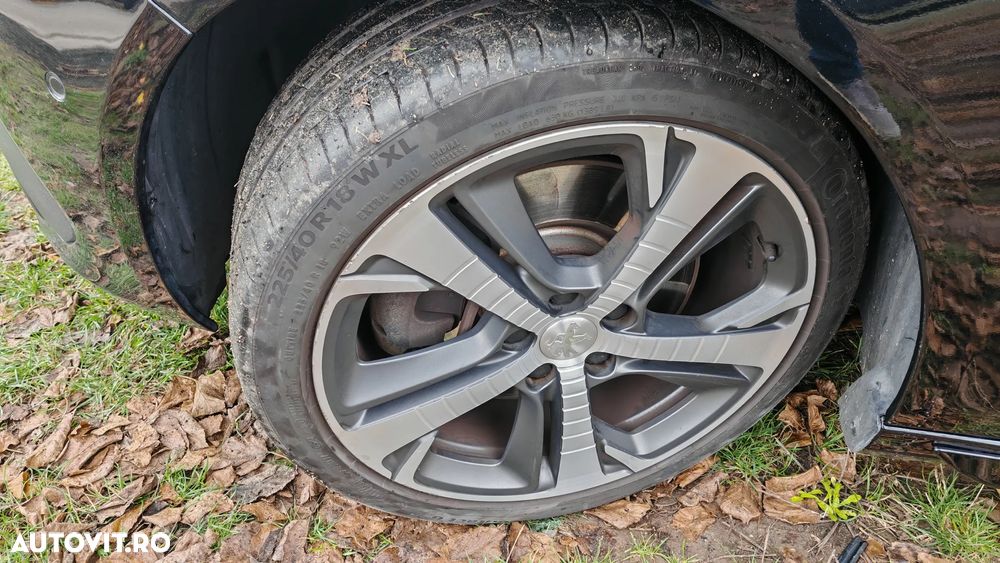 Peugeot 308 SW PureTech 225 GPF EAT8 Stop & Start GT - 11