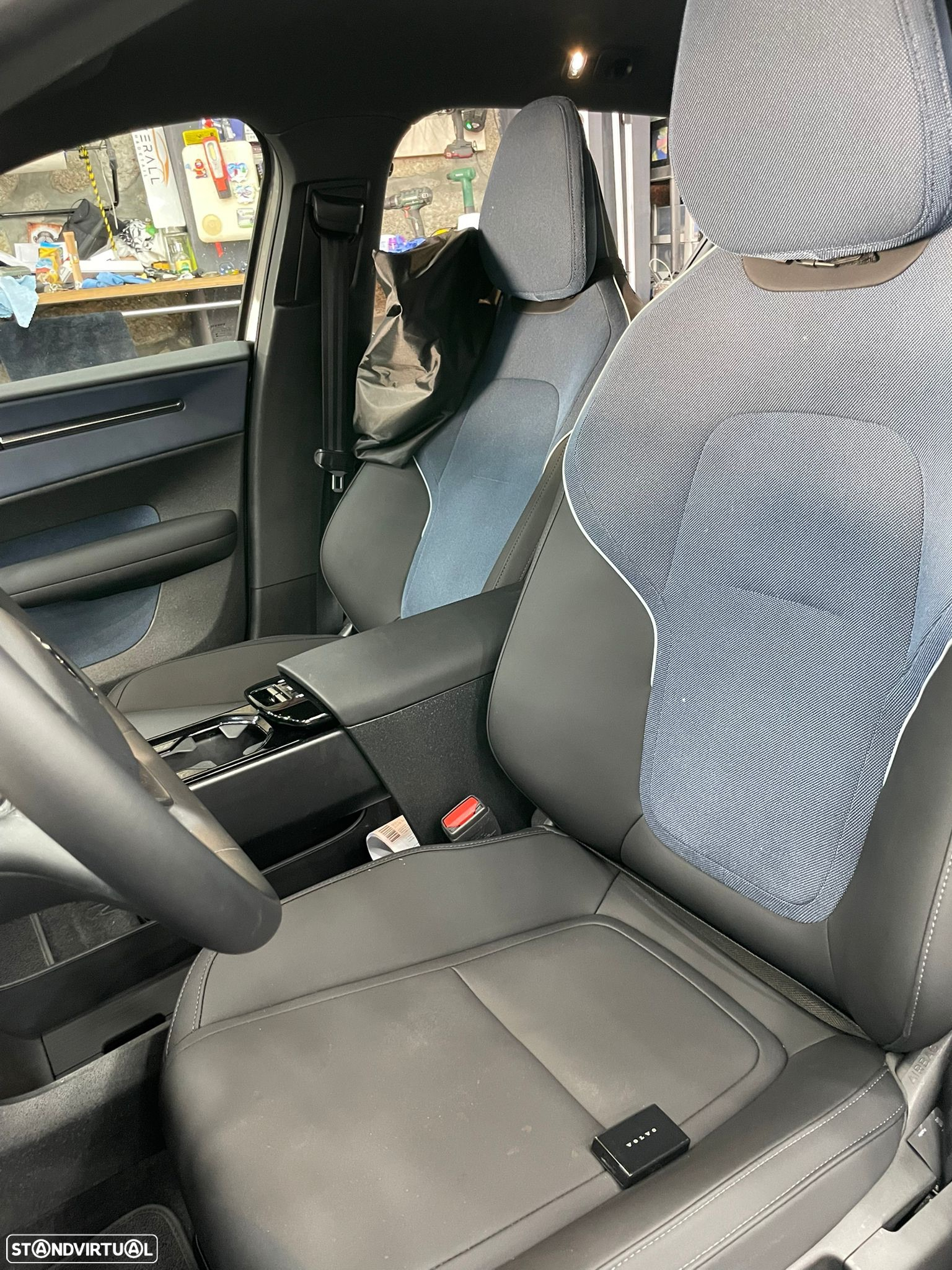Volvo EX30 51 kWh Single Motor Core - 8